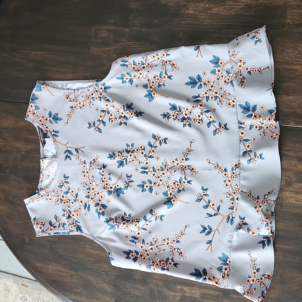 Banana Rebuplic Blouse